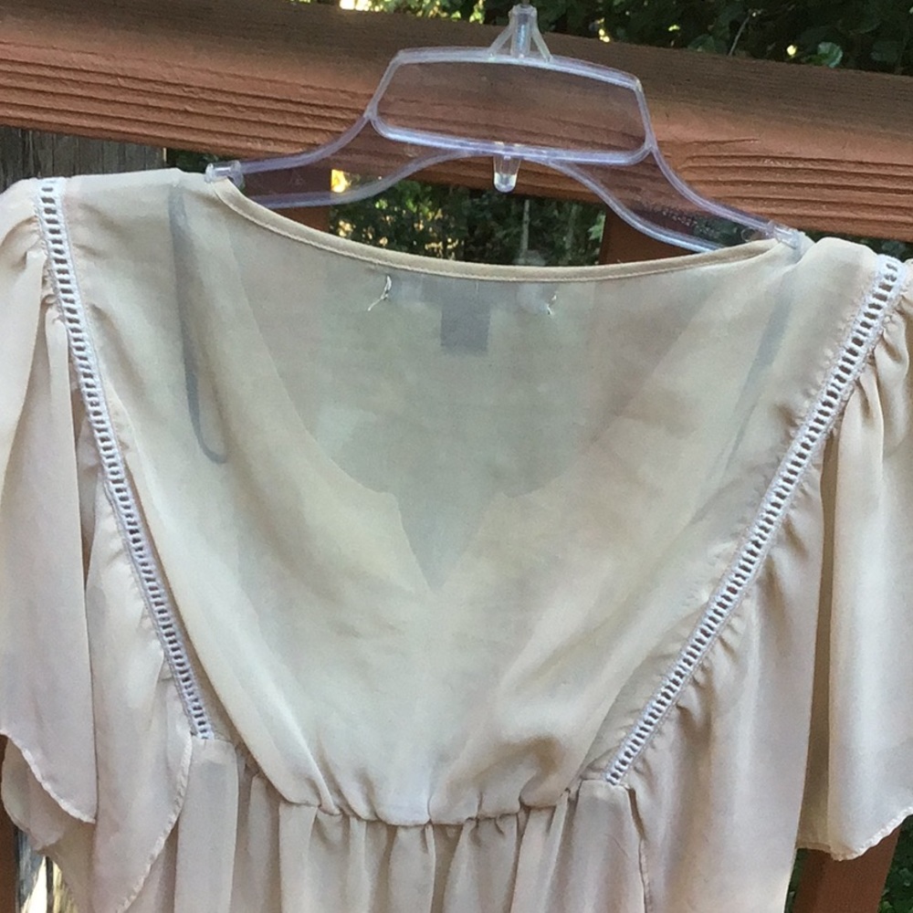 Forever 21 Sheer Beige Blouse Sm - Picture 4 of 9